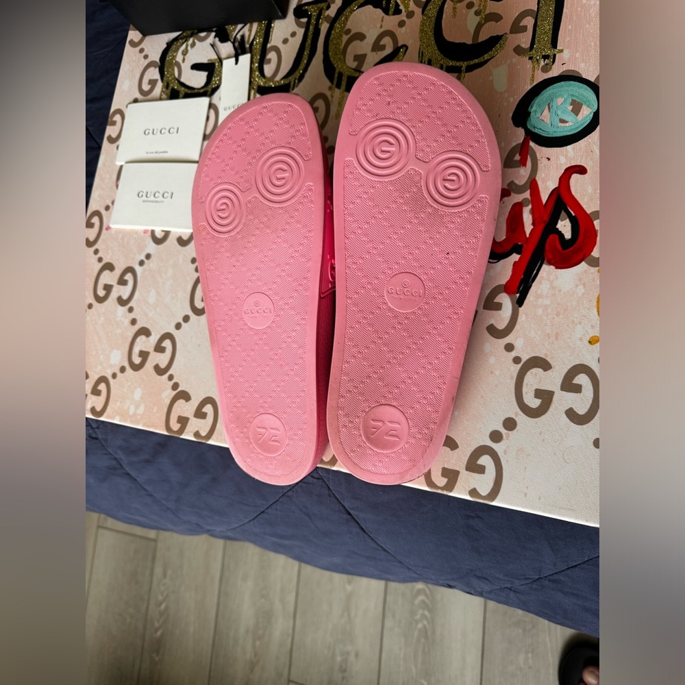 Gucci Slides - Picture 5 of 11